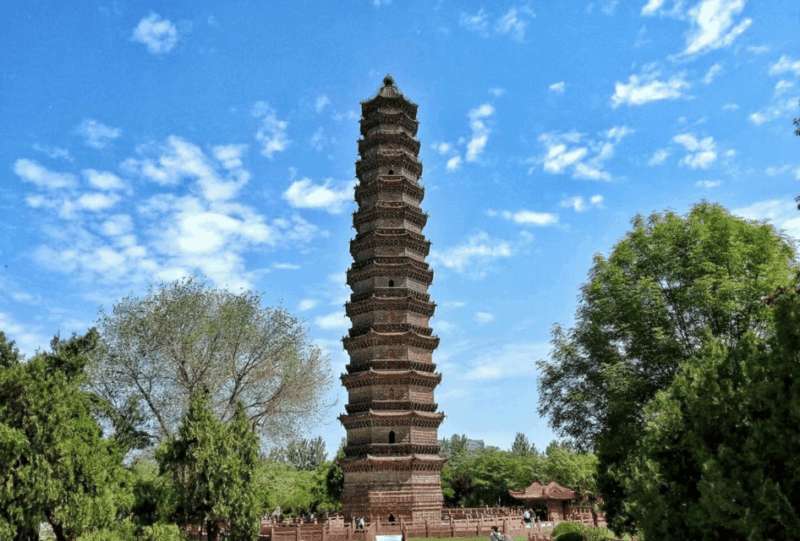 Kaifeng Millennium City Park Tour& Dancing Show as an Option - Pickup and Inclusions