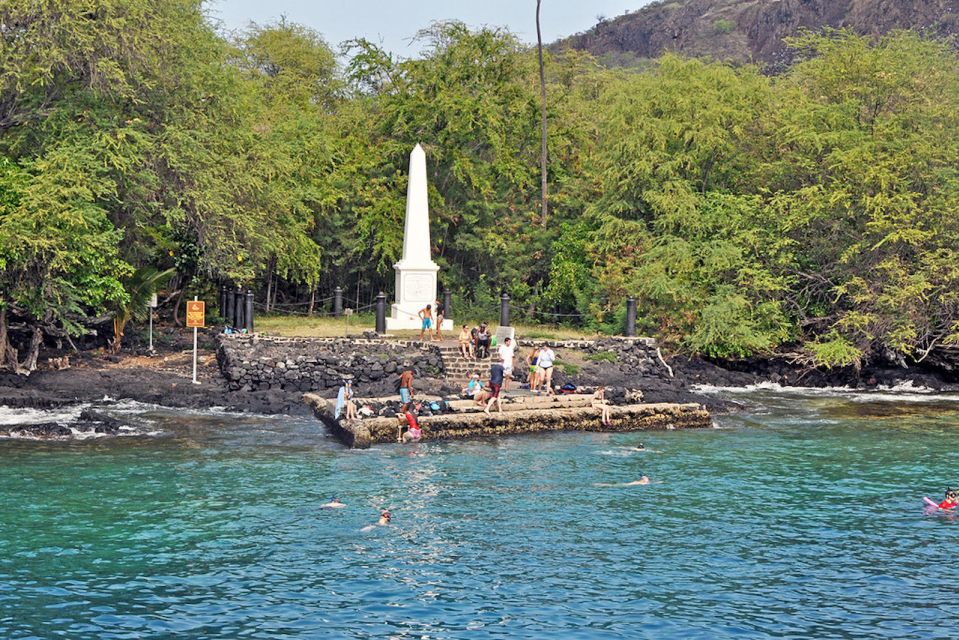 Kailua-Kona: Captain Cook Reef Catamaran Day Trip With Lunch - Inclusions and Exclusions