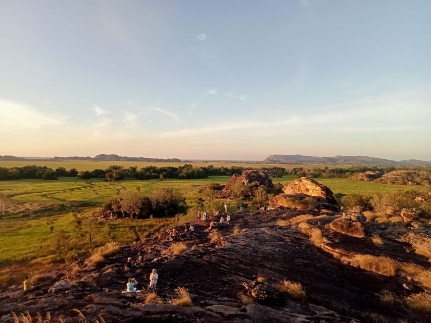 Kakadu Day Tour: Private, Yellow Water, Nourlangie, Ubirr - Pricing Details