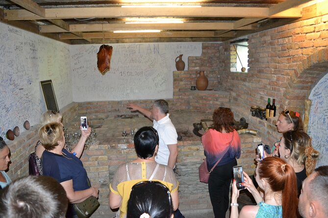 Kakheti: Bodbe (Monastery), Sighnaghi (Love City), Telavi Wine Tour From Tbilisi - Discovering Sighnaghis Charm