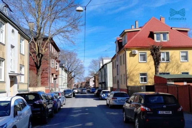 Kalamaja: Wooden Homes to Factories Engineer Walking Tour - Exploring the Itinerary: What Makes This Tour Stand Out