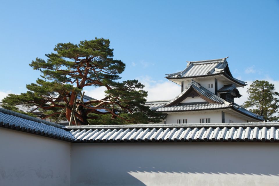 Kanazawa Full Day Private Guided Tour - Pickup and Start Time
