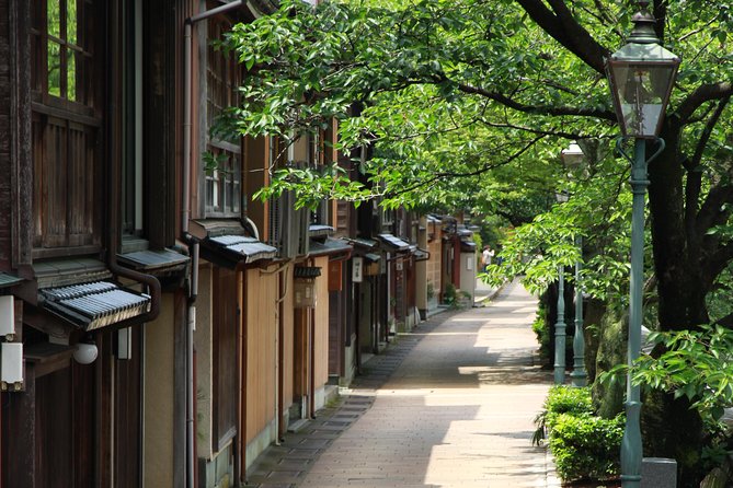 Kanazawa Half Day Tour (Private Guide) - Personalized Experience