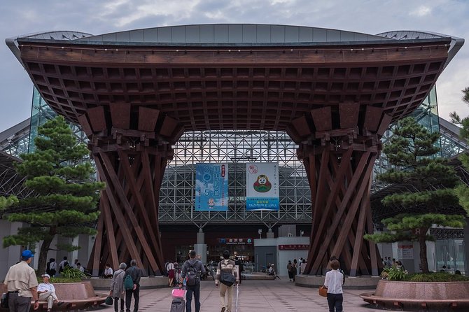 Kanazawa Private Customizable Full Day Tour - Contact and Assistance
