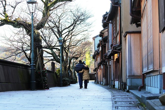 Kanazawa Private Half Day Photoshoot by Professional Photographer - Cancellation and Refund Policy