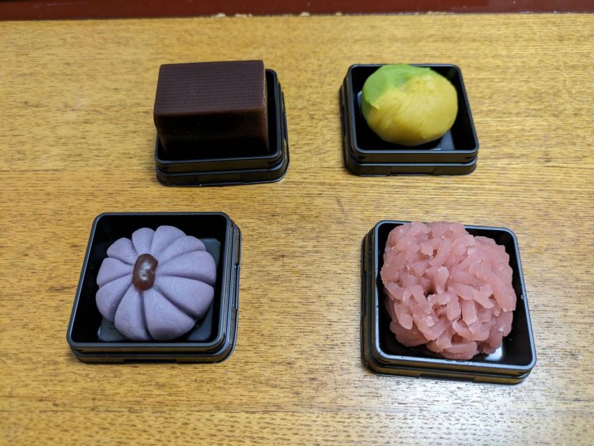 Kanazawa Tour: Gold Leaf, Japanese Sweets & Ninja Stars - Shuriken Throwing Experience