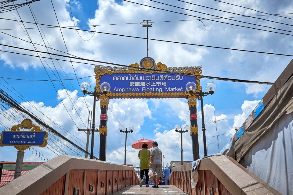 Kanchanaburi: Sightseeing Tour With Amphawa Market - Tiger Cave Temple Highlights