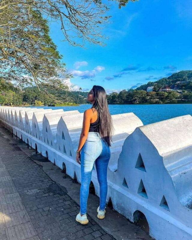 Kandy: 2-Day Tour Kandy ,Ambuluwawa Tower with Accommodation - A Practical Breakdown of Your 2-Day Journey