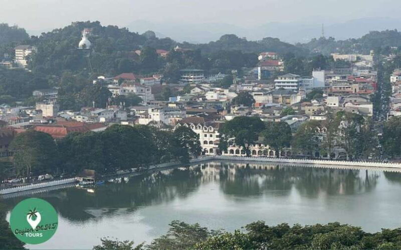 Kandy: City Explore with Local guide By Mini Van - Key Points  