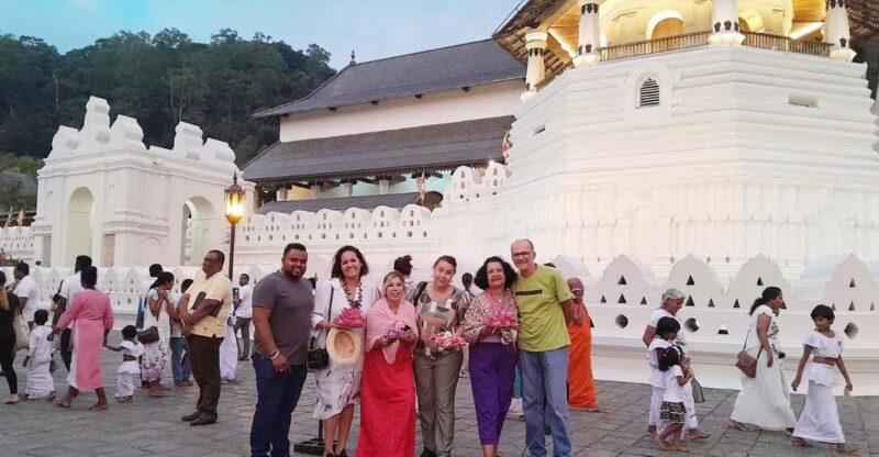 Kandy City Tour With Hotel Pickup & Drop off - Itinerary Highlights