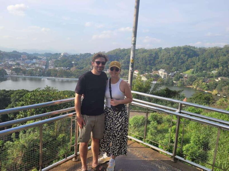 Kandy : Guided City Tour By Tuk Tuk - FAQ