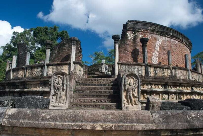 Kandy: Polonnaruwa and Sigiriya Private Day Tour - FAQs