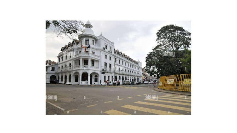 Kandy to Ambuluwawa Day Tour by Luxary Car - Key Points