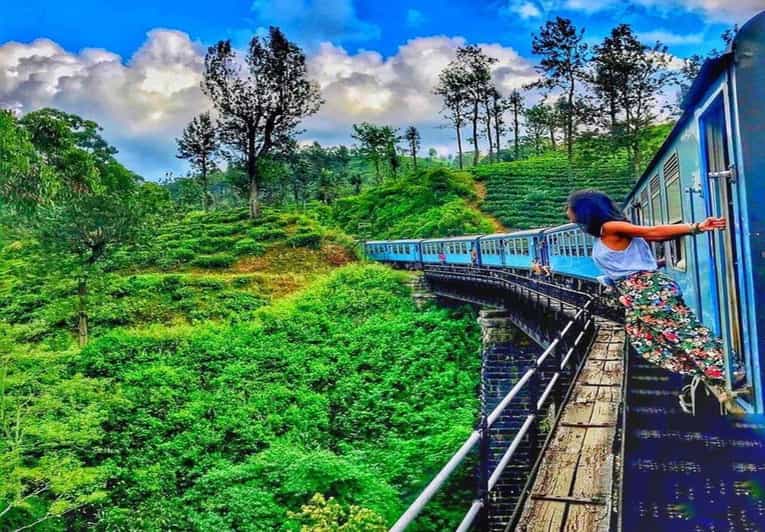 Kandy To Ella 2nd Class Reserved Seats in Morning Train - Reservation and Payment