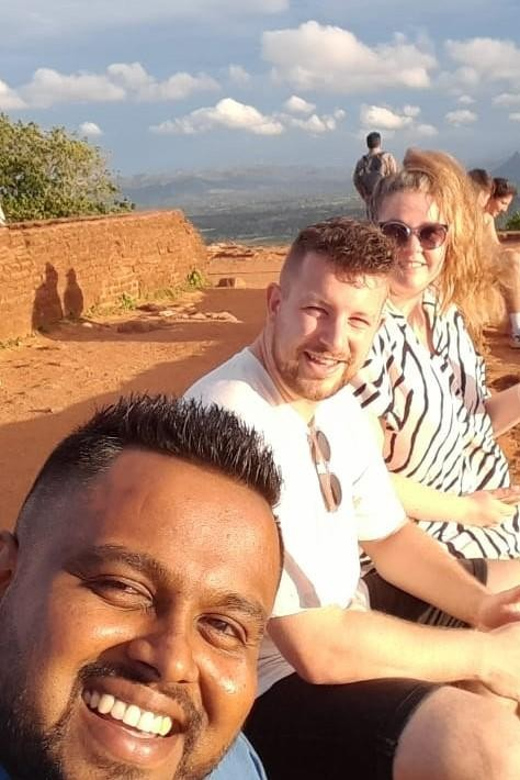 Kandy to Sigiriya Tuk Tuk Tour - Culinary Exploration