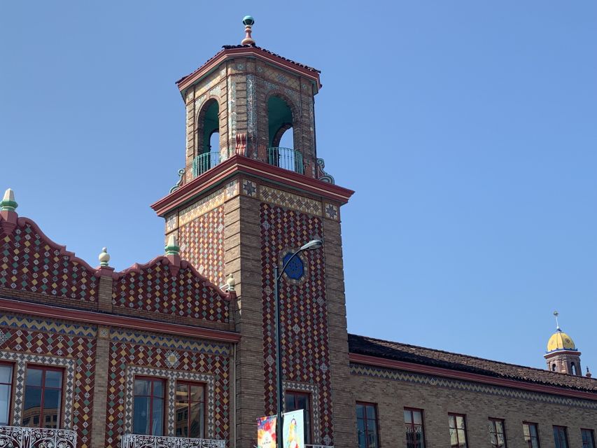 Kansas City: Scavenger Hunt and Interactive Tour - Group Size and Recommended Items