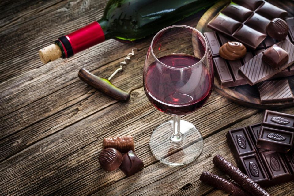 Kansas City's Sweet Escape: Chocolate & Wine Tour - Itinerary