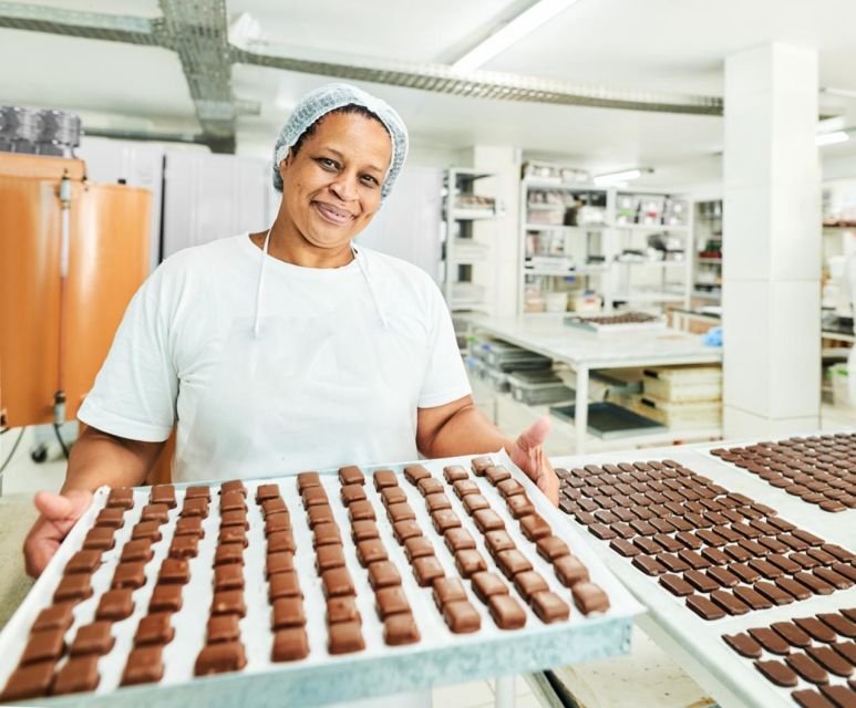 Kansas City's Sweet Escape: Chocolate & Wine Tour - Frequently Asked Questions