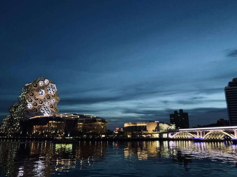 Kaohsiung Private Tour - Discover Local Hidden Gems - Exploring Kaohsiung’s Hidden Charms
