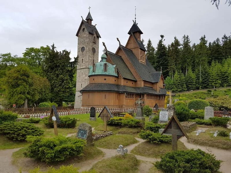 Karpacz: Private Guided City Tour - What Makes This Tour Special?