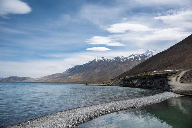 Kashmir Ladakh Tour - Transportation Arrangements