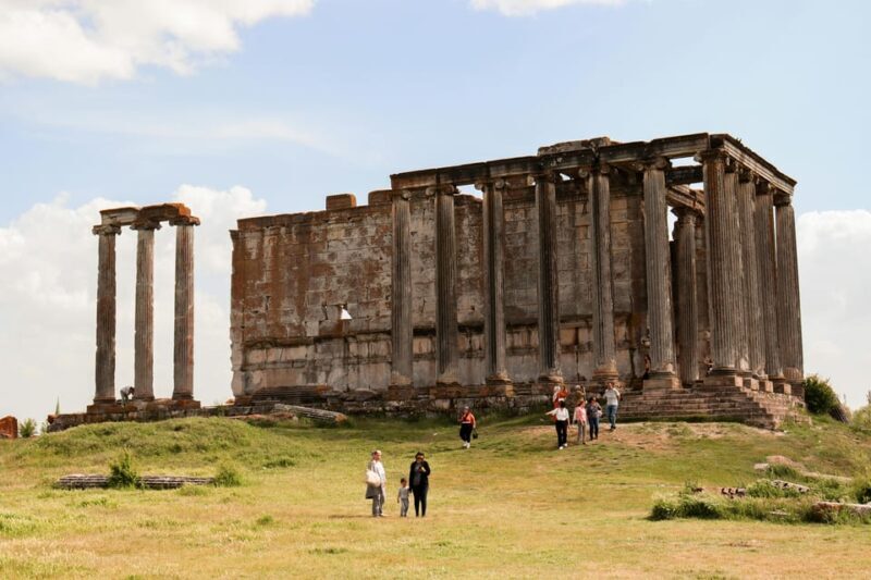 Katakolon: Olympia Highlights Shore Excursion - Key Points