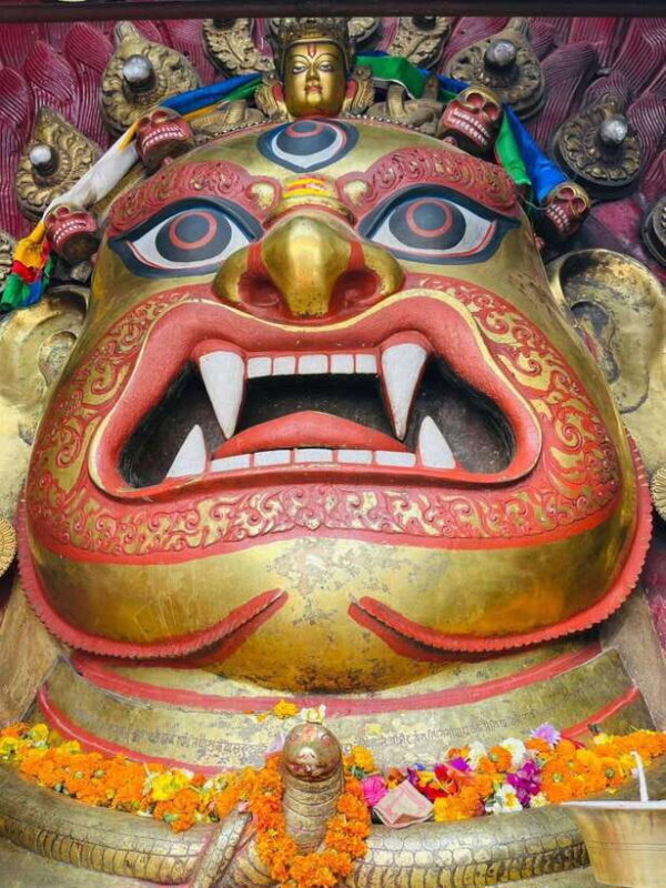 Kathmandu: Durbar Square, Ason Market & Kathe Simbu Stupa - Exploring Kathmandu on Foot: What to Expect
