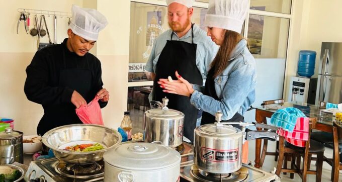 Kathmandu Durbar Square Walking Tour & Nepali Cooking Class - Inclusions and Amenities