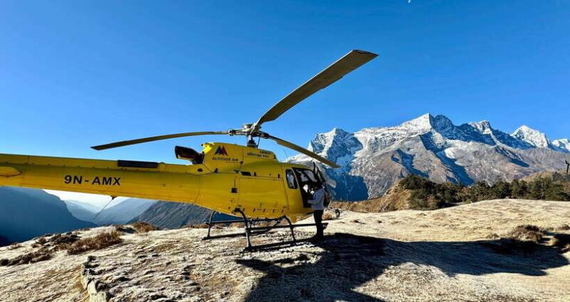 Kathmandu: Everest Helicopter Tour with Syangboche Landing - An In-Depth Look at the Experience