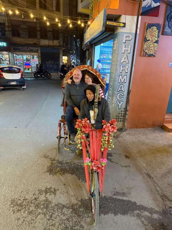 Kathmandu: Food, Drink and Shopping Rickshaw Tour - Key Points