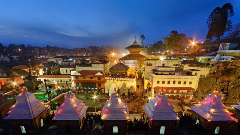 Kathmandu: Pashupatinath Temple Aarti Night Tour - Experience the Aarti Ceremony