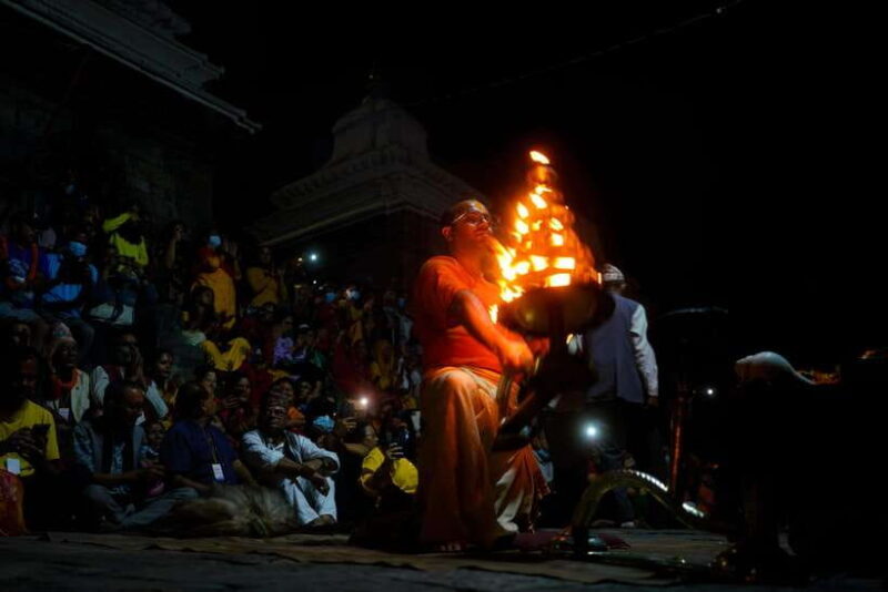 Kathmandu: Pashupatinath Temple Evening Aarati Tour - What Is the Pashupatinath Aarati Tour?