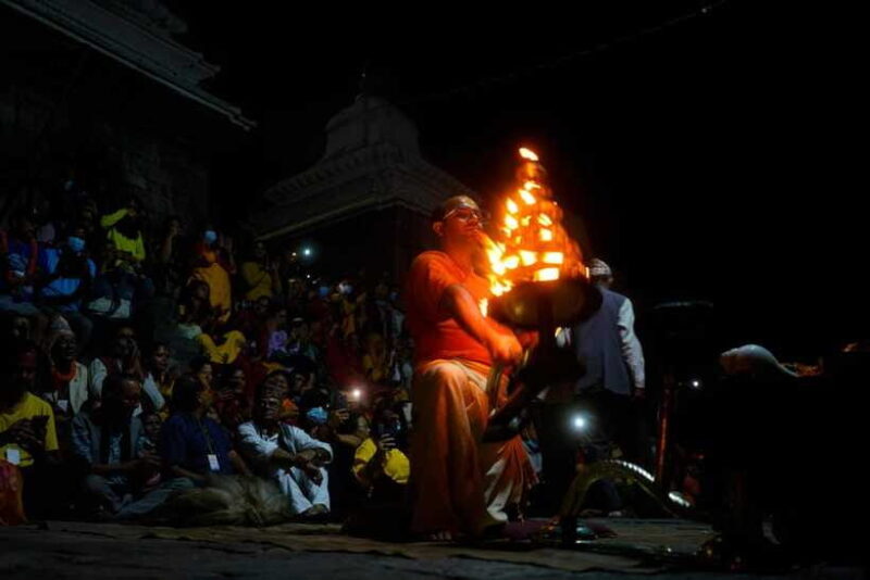 Kathmandu: Pashupatinath Temple Evening Aarati Tour - The Sum Up