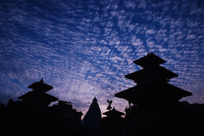 Kathmandu Sunset Tour by Rickshaw Including Durbar Square Visit - Experiencing Local Nightlife