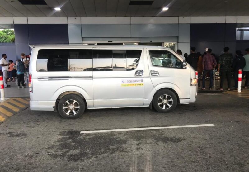 Katunayaka Bandaranaike Airport (CMB) to Negombo Drop - Experience Highlights
