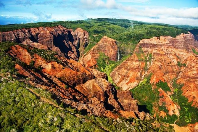 Kauai Cruise Ship Shore Excursion Journey to Waimea Canyon - Marveling at Spouting Horns Spectacle