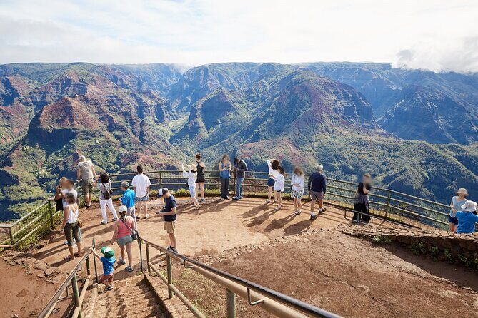 Kauai Highlights Full Day Tour with Waikiki Pickup - An Up-close Look at the Itinerary