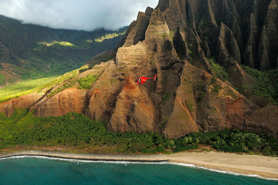 Kauai: Hughes 500 4-Passenger Doors-Off Helicopter Flight - Photography Opportunities With Doors off