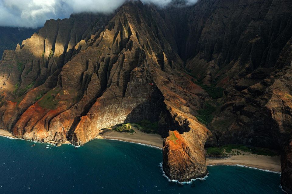 Kauai: Hughes 500 4-Passenger Doors-Off Helicopter Flight - Restrictions and Requirements
