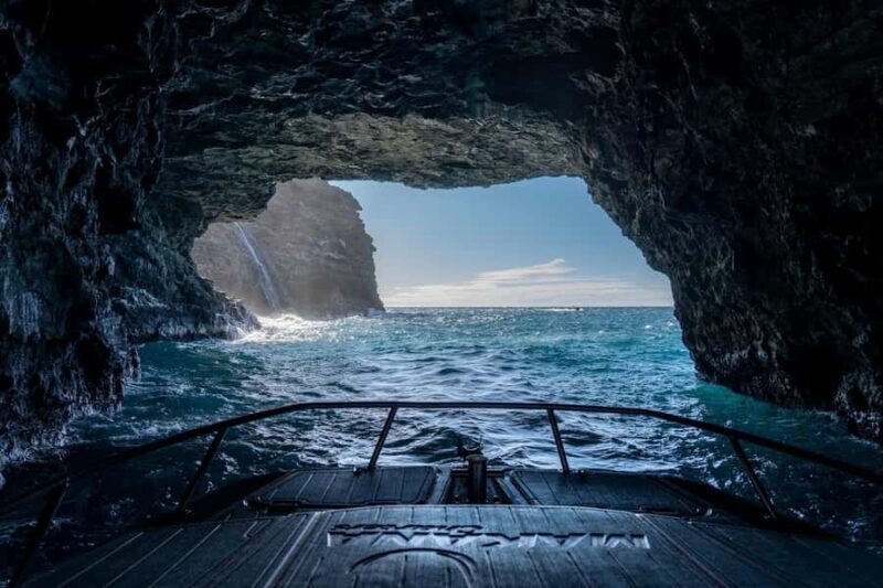 Kauai: Na Pali Coast Boat Tour with Cultural Captain & Crew - Practical Details