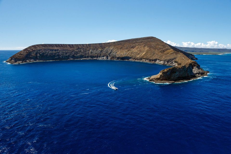 Kauai: Niihau and Na Pali Coast Full-Day Boat Tour - Frequently Asked Questions