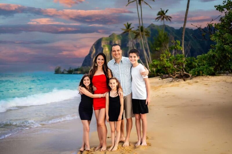 Kauai: Professional Photographer Couples and Families - Why Consider a Kauai Photo Session?