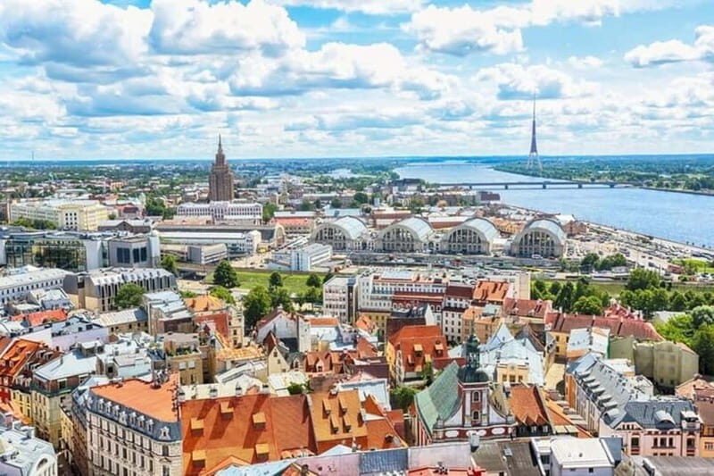 Kaunas : Sightseeing Walking Custom Tour with a Local Guide - An In-Depth Look at the Tour Experience