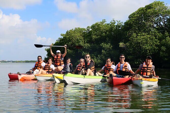 Kayak Activity in Nichupte Lagoon opt. Roundtrip transportation - Introduction