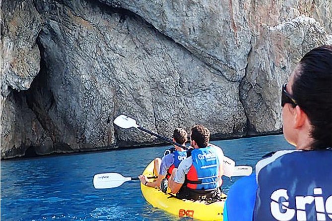 Kayak Excursion in Altea to Cova Dels Coloms Platja Mascarat - Meeting Information