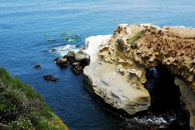 Kayak Rental For 2 (2 hour tandem kayak in La Jolla) - Key Points