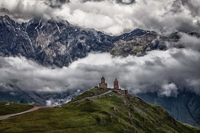 Kazbegi-Ananuri-Gergeti Private Tour - Key Points