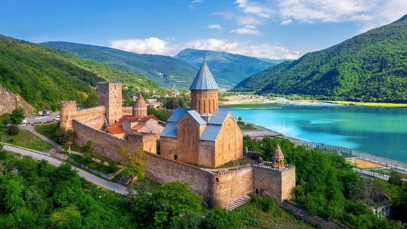Kazbegi, Zhinvali, Ananuri - Day Trip - An Introduction to the Experience