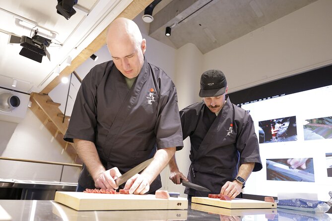 Keen Japanese Knife Experience in Tokyo - Rental of Cooking Utensils and Tableware