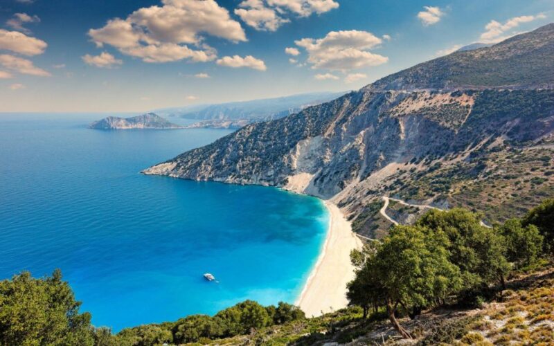 Kefalonia: Island Highlights Bus and Boat Tour With Lunch - Key Stops of the Tour